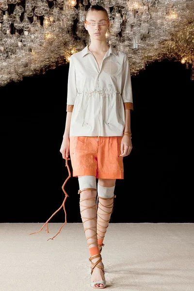 Look 9
